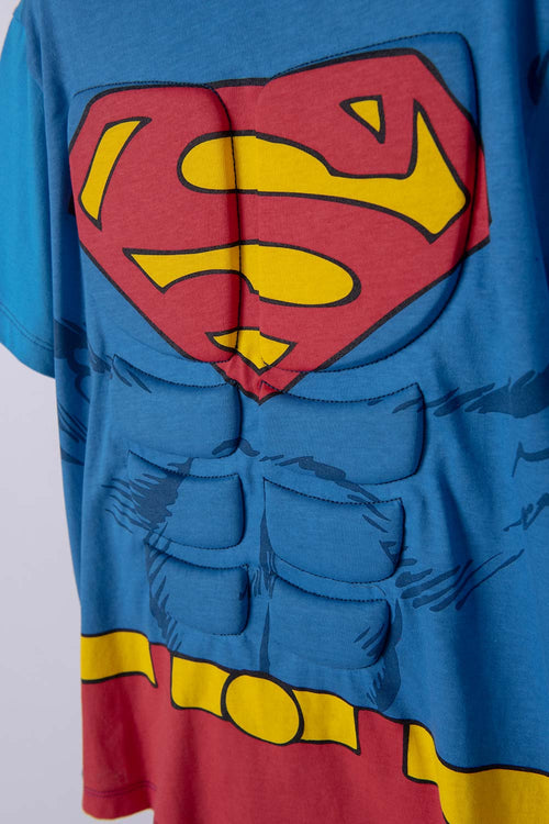 Card slide image -  CAMISETA DE SUPERMAN ROJA Y AZUL CON MANUALIDAD 3D PARA NIÑO